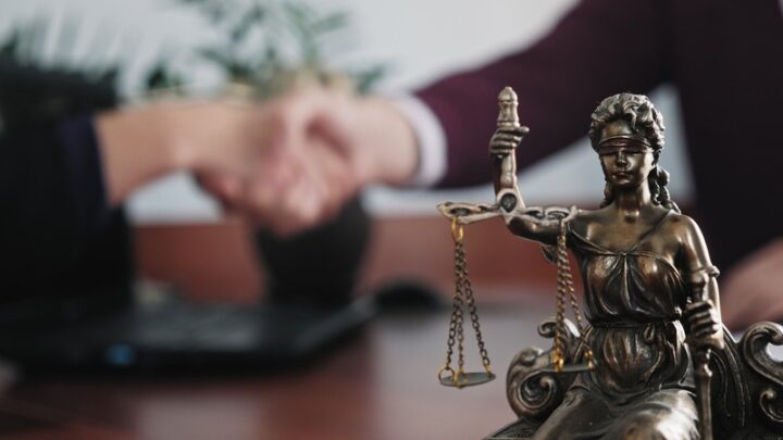Why Should You Hire a Criminal Defense Attorney?
